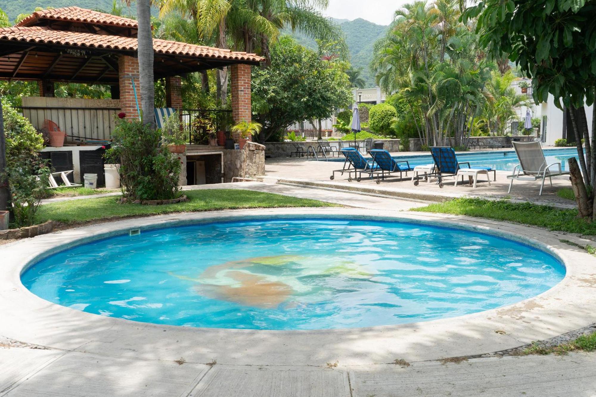 Capital O La Joya Del Lago Ajijic Exterior photo