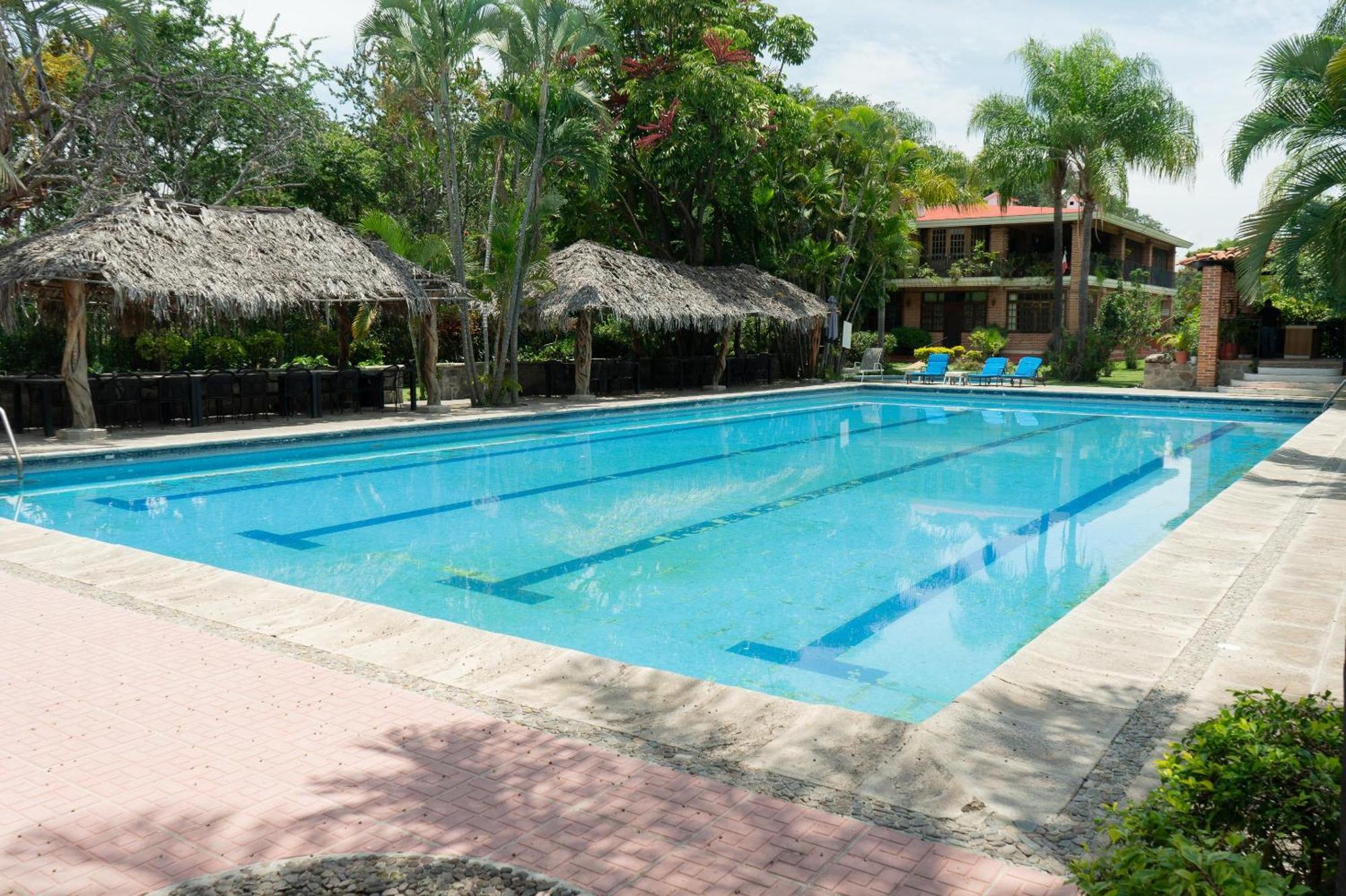 Capital O La Joya Del Lago Ajijic Exterior photo